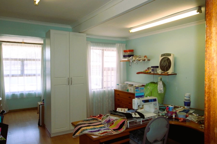5 Bedroom Property for Sale in Cambridge Eastern Cape